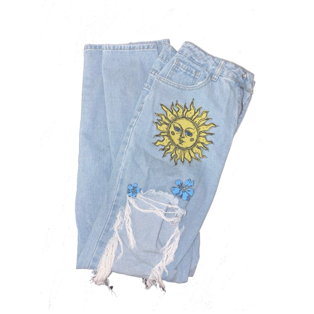 SHEIN Straight Leg Jeans with Sun Embroidery